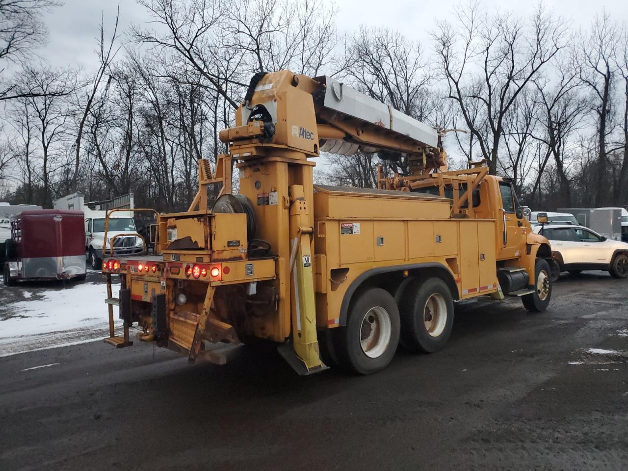 Lot #3037984186 2006 INTERNATIONAL 4000 4400