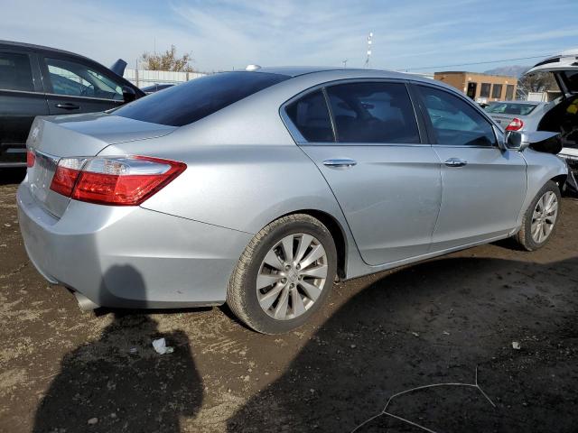 VIN 1HGCR2F8XDA055245 2013 HONDA ACCORD no.3