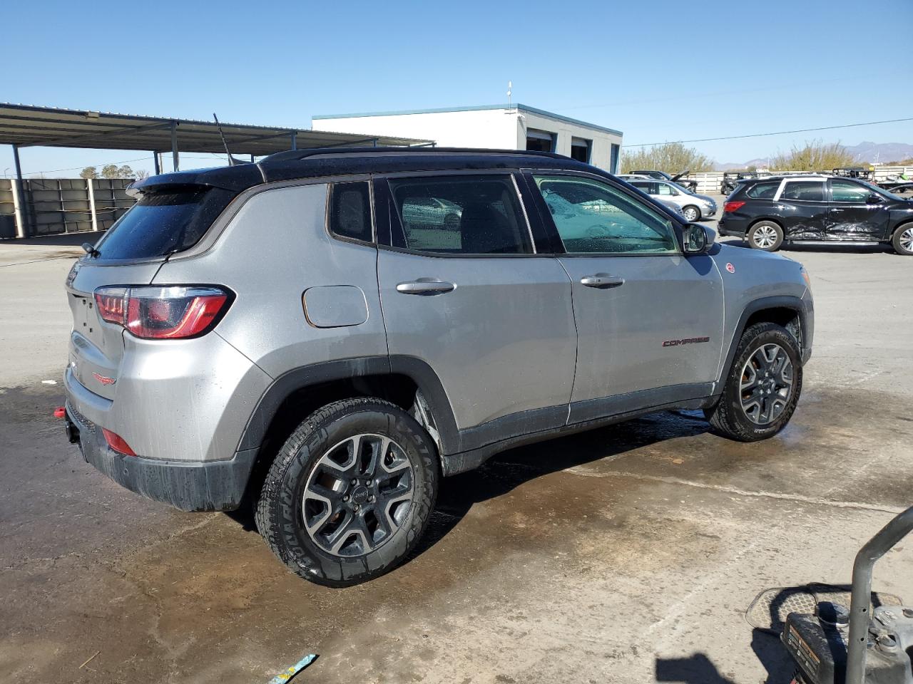 Lot #3045592634 2019 JEEP COMPASS TR