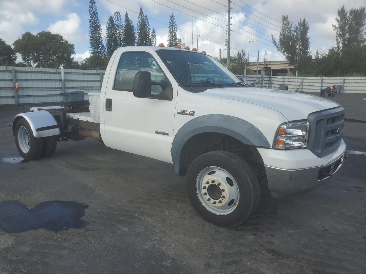 Lot #3027083787 2006 FORD F550 SUPER