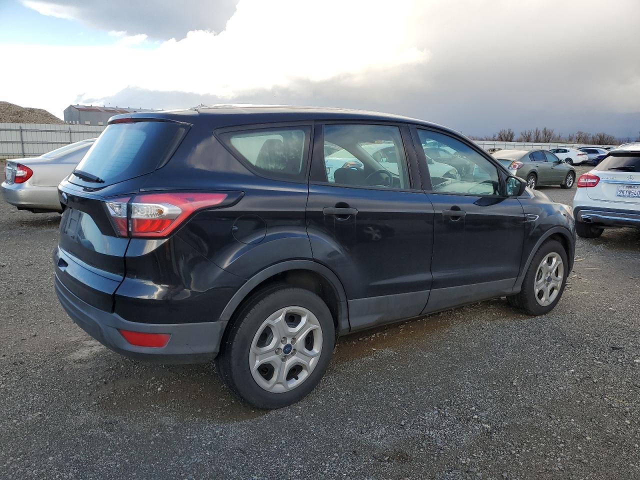 Lot #3037911015 2017 FORD ESCAPE S