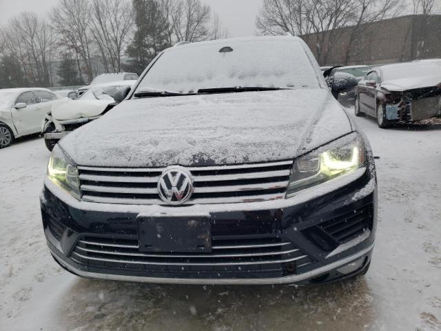 VIN WVGRF7BP0HD006129 2017 VOLKSWAGEN TOUAREG no.5