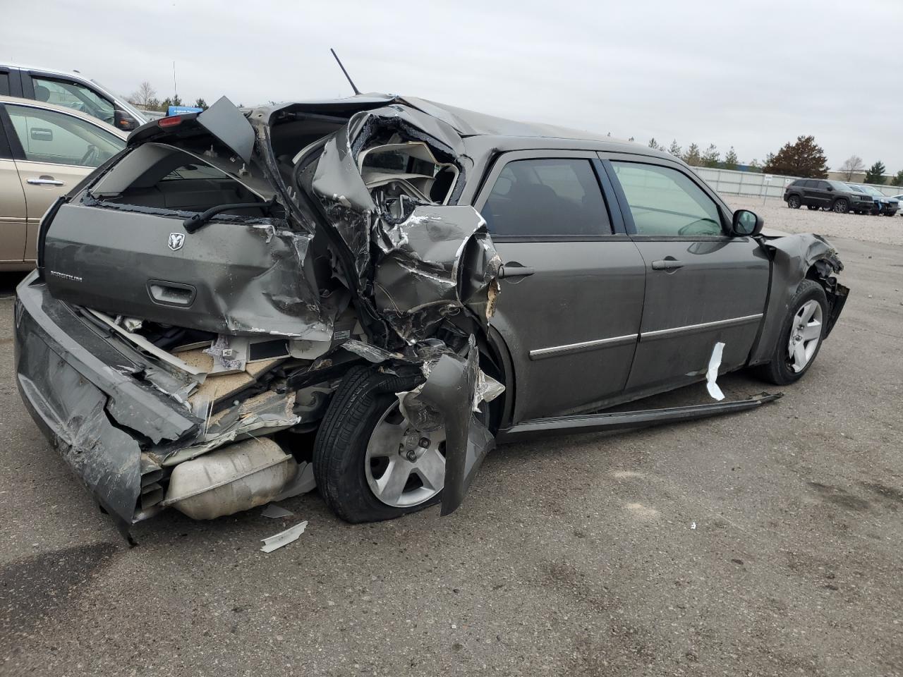 Lot #3029632078 2008 DODGE MAGNUM SXT