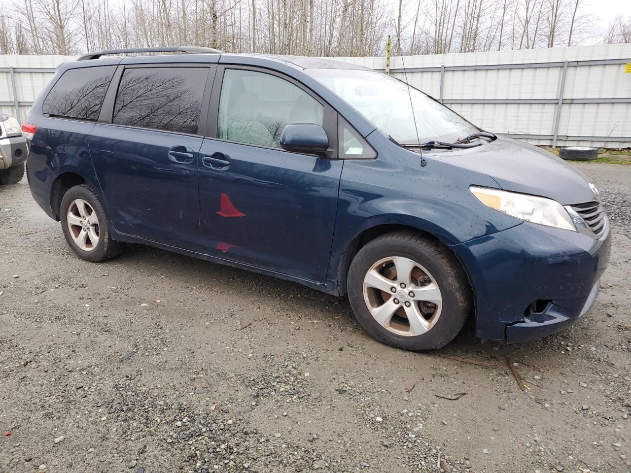 Lot #3042002188 2011 TOYOTA SIENNA LE