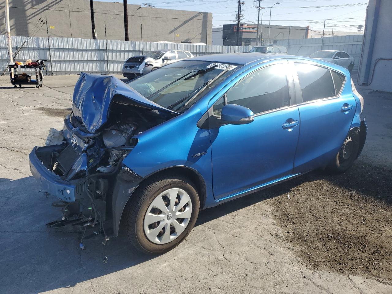  Salvage Toyota Prius