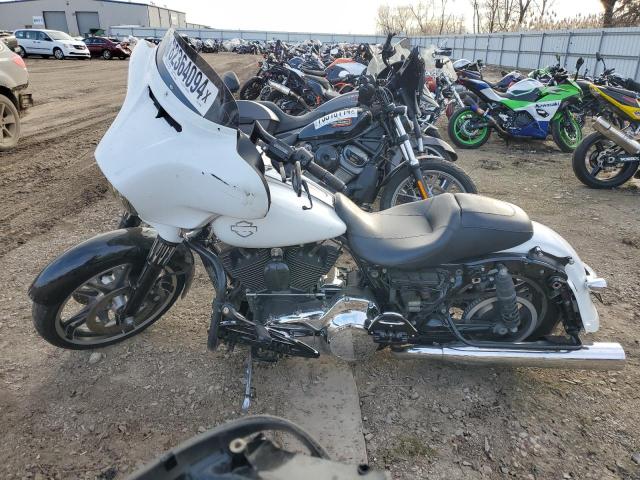 2016 HARLEY-DAVIDSON FLHXS STRE - 1HD1KRM15GB653880