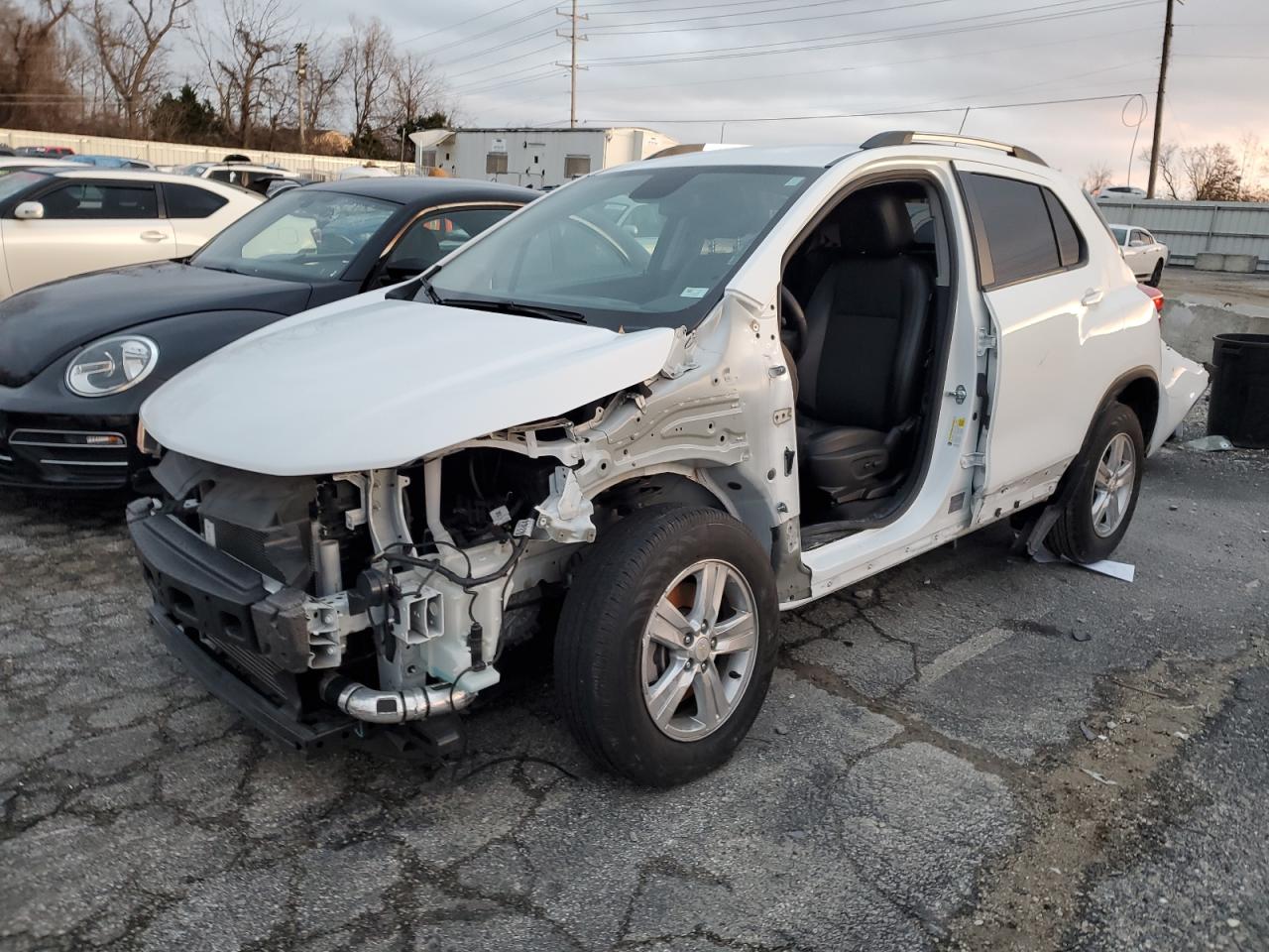  Salvage Chevrolet Trax