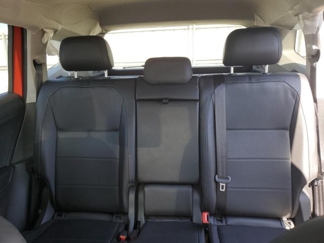 2018 VOLKSWAGEN TIGUAN SE - 3VV2B7AX4JM005788