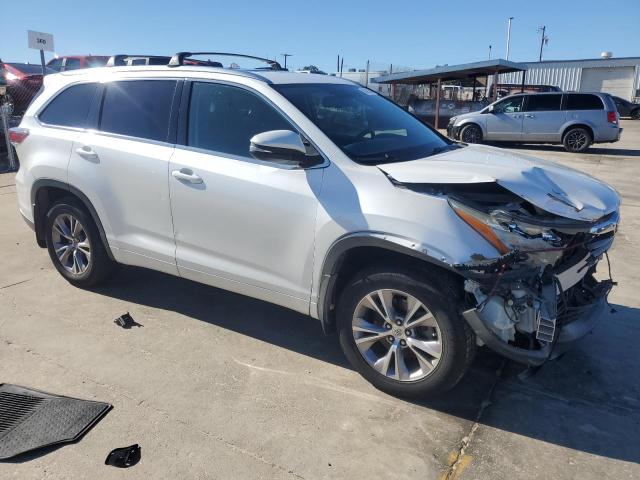 2015 TOYOTA HIGHLANDER - 5TDJKRFH1FS135820