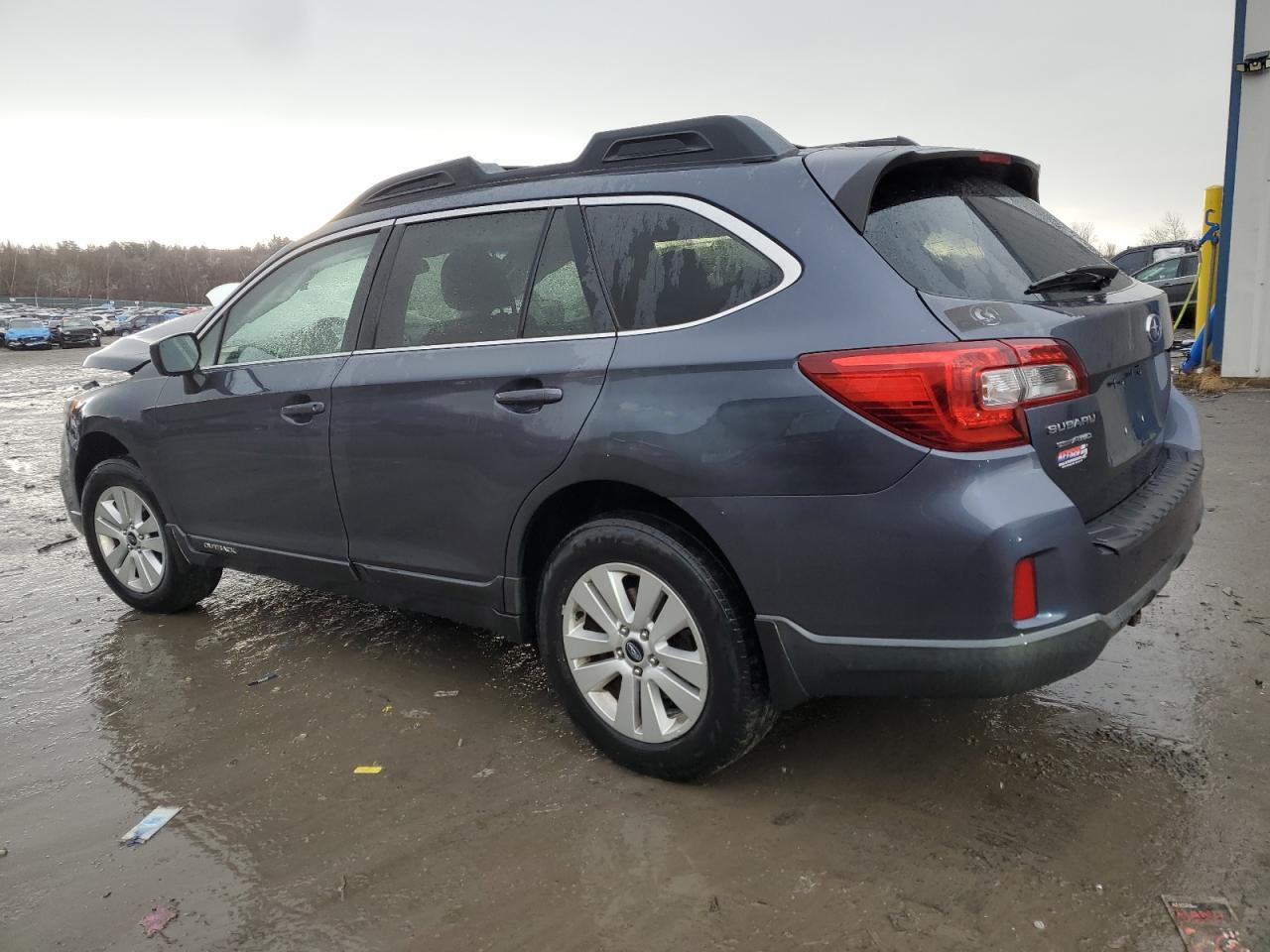 Lot #3028599959 2015 SUBARU OUTBACK 2.