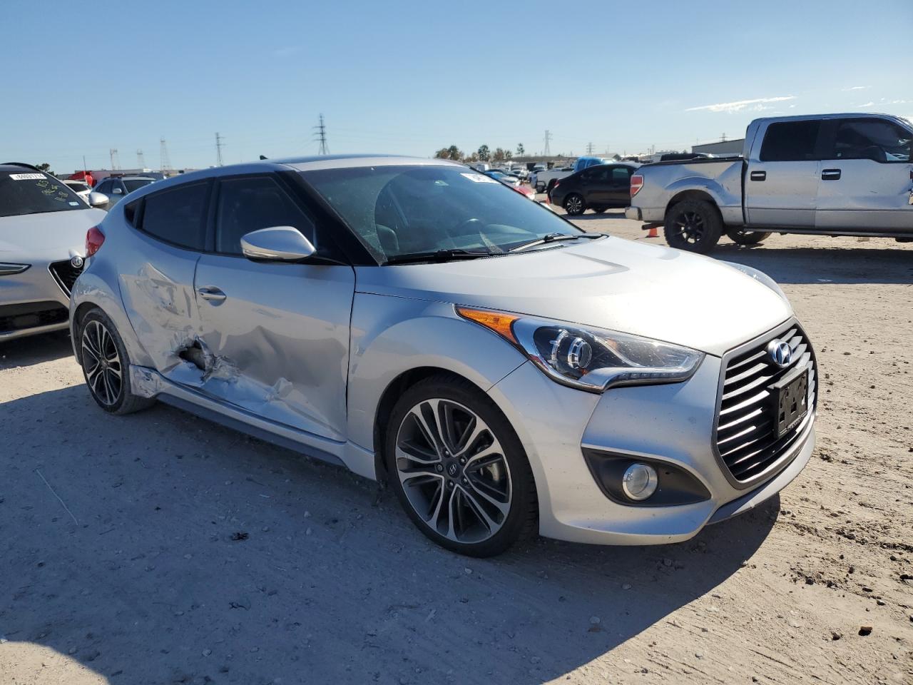 Lot #3030619134 2016 HYUNDAI VELOSTER T