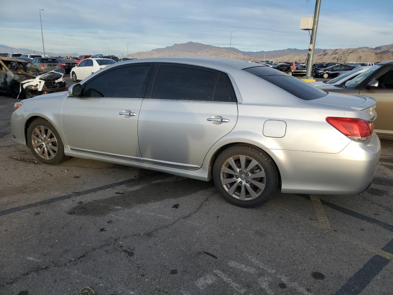 Lot #3024678574 2011 TOYOTA AVALON BAS