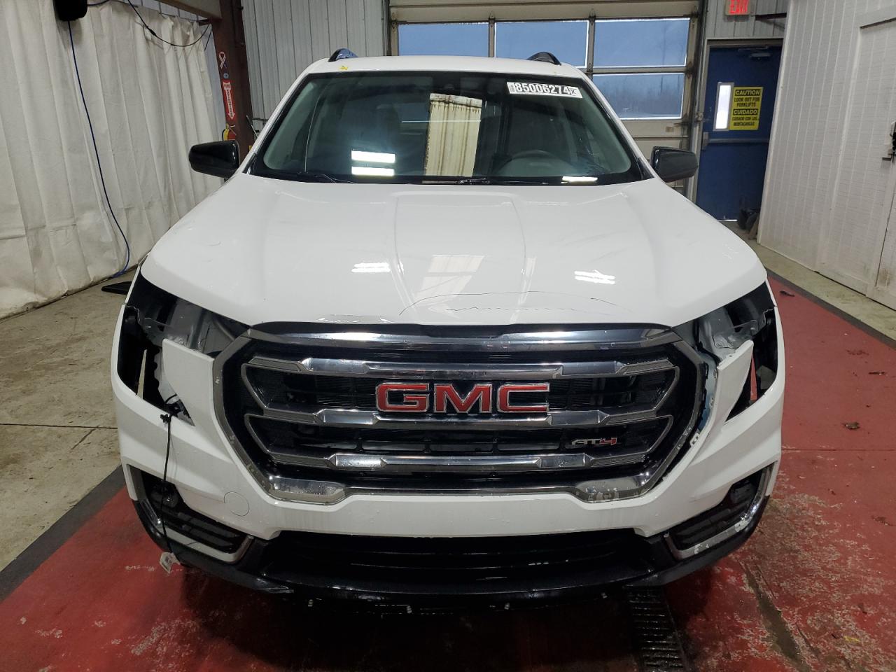 Lot #3040863197 2023 GMC TERRAIN AT