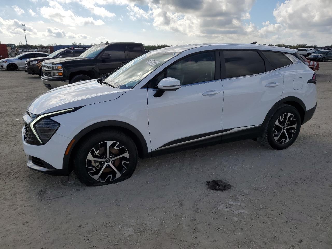  Salvage Kia Sportage