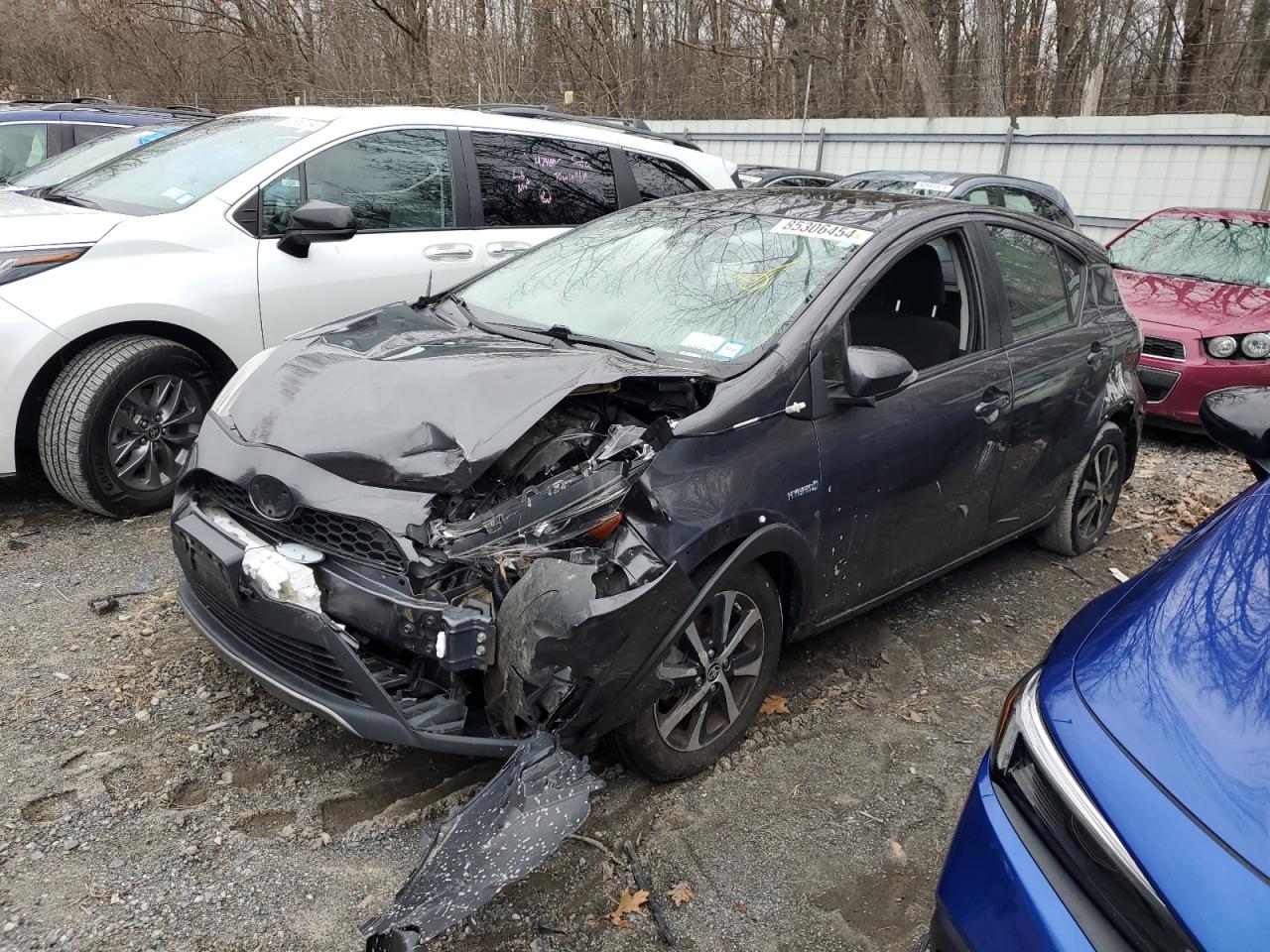  Salvage Toyota Prius