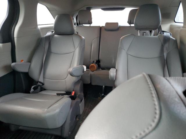 2021 TOYOTA SIENNA XLE - 5TDJRKEC3MS012333