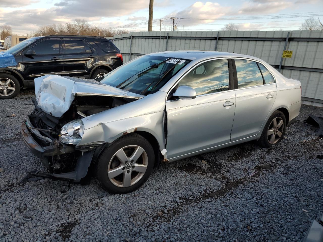  Salvage Volkswagen Jetta