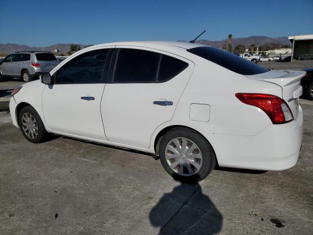 VIN 3N1CN7AP6FL865427 2015 NISSAN VERSA no.2