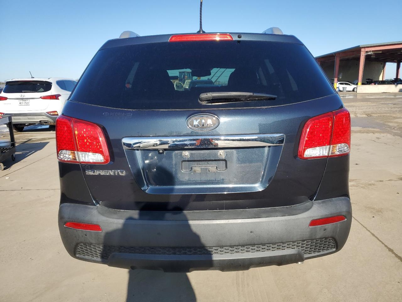 Lot #3028395807 2012 KIA SORENTO BA