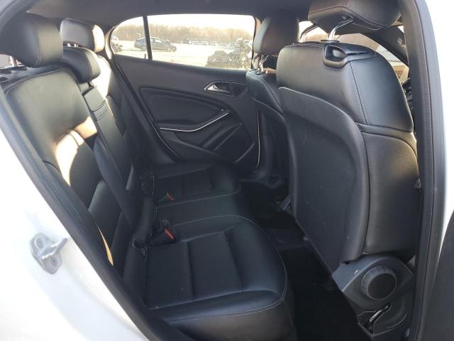 2016 MERCEDES-BENZ GLA 250 4M - WDCTG4GB2GJ202389