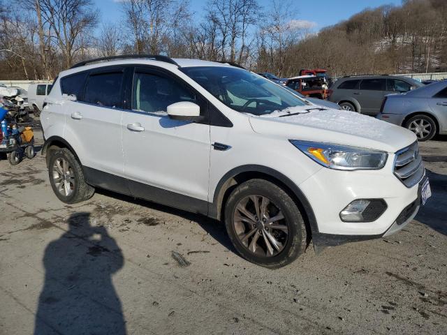 Vin: 1fmcu9gd7jua61981, lot: 84386774, ford escape se 20184