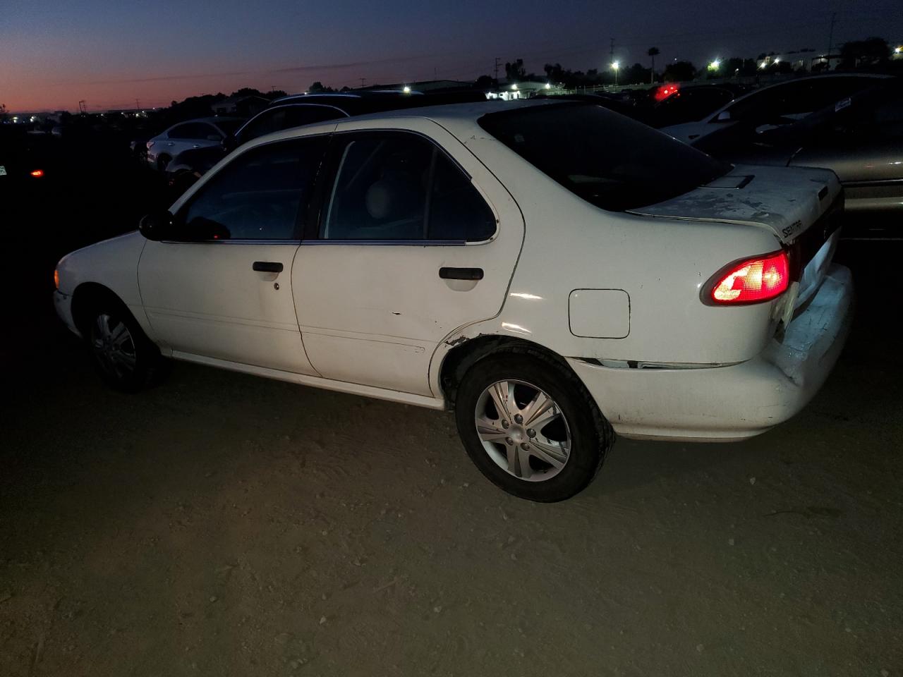 Lot #3030670105 1995 NISSAN SENTRA BAS