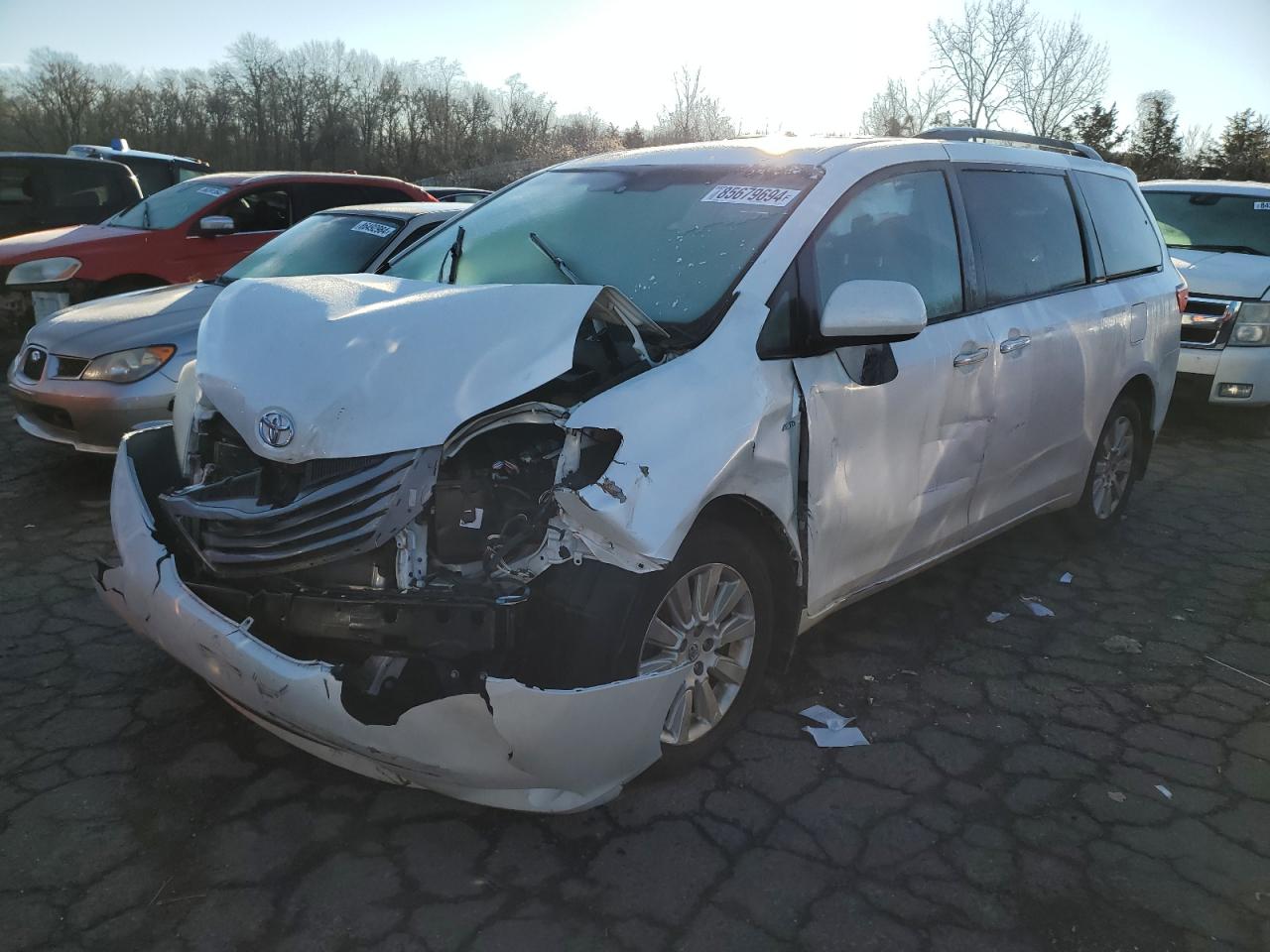 TOYOTA SIENNA XLE
