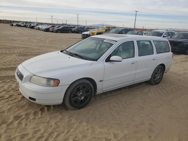 VOLVO V70 2006 white  gas YV1SW640562573598 photo #1