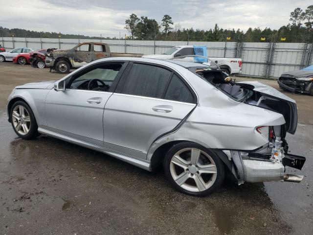 MERCEDES-BENZ C 300 4MAT 2010 silver  gas WDDGF8BB2AR094525 photo #3