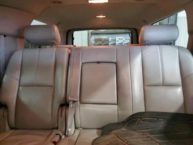 1GNUKJE3XAR256655 2010 CHEVROLET SUBURBAN