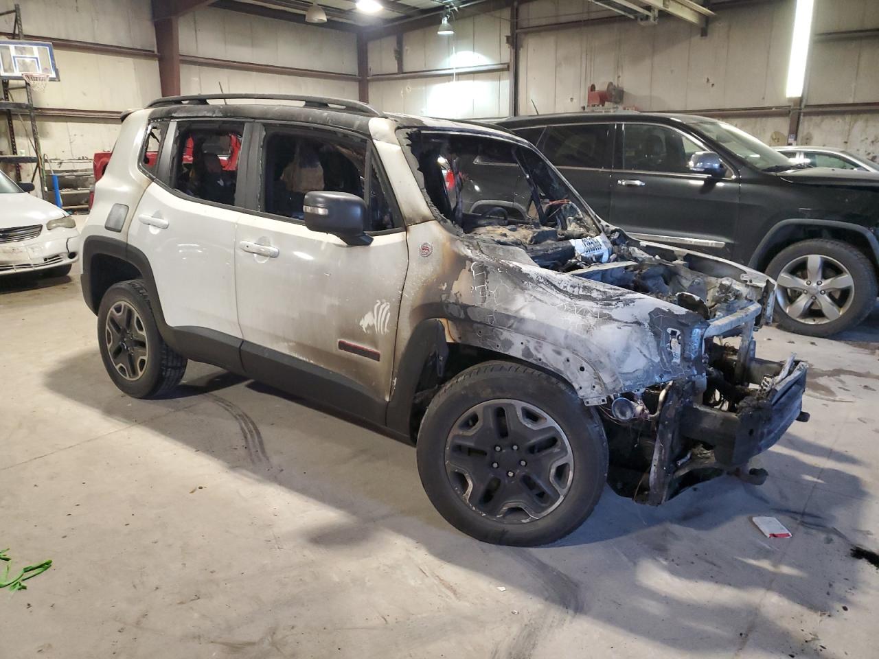 Lot #3028390809 2016 JEEP RENEGADE T