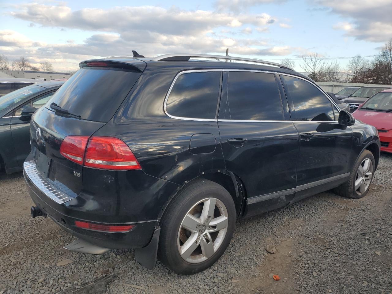 Lot #3027074779 2011 VOLKSWAGEN TOUAREG V6