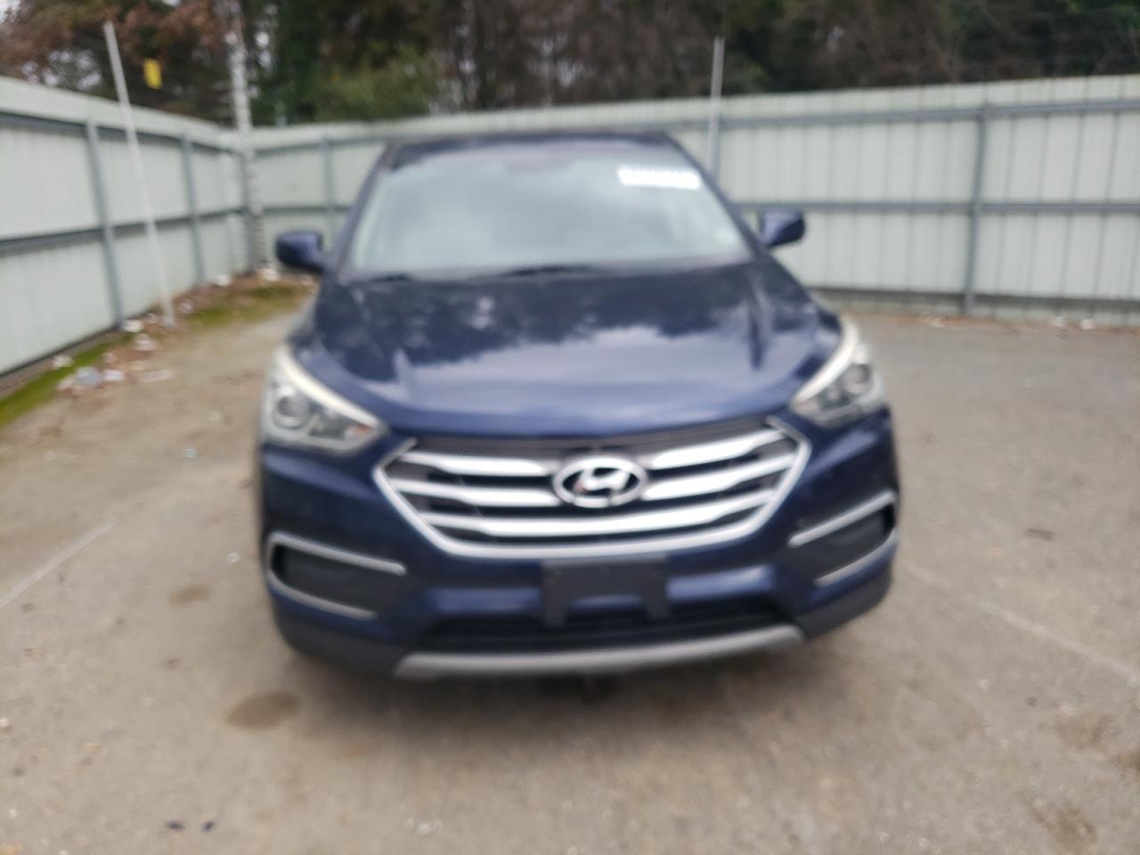 Lot #3034341065 2018 HYUNDAI SANTA FE S