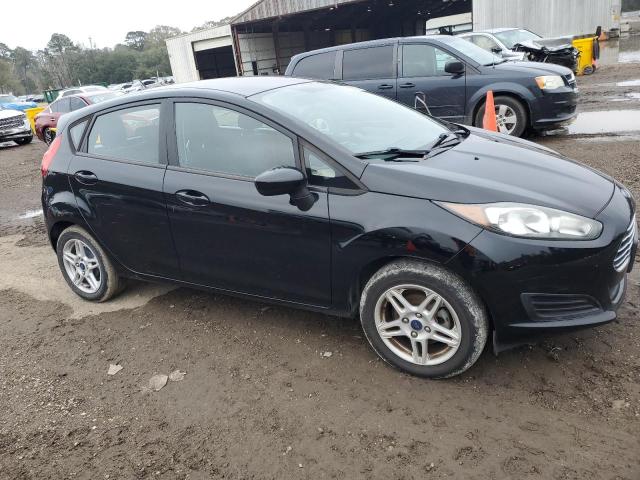 VIN 3FADP4EJ0JM124229 2018 FORD FIESTA no.4