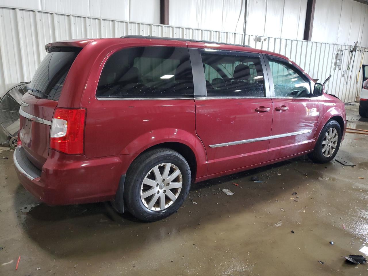 Lot #3033361803 2013 CHRYSLER TOWN & COU