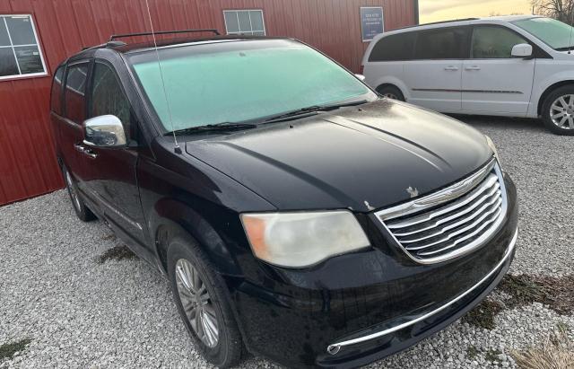 2013 CHRYSLER TOWN & COU #3029386693