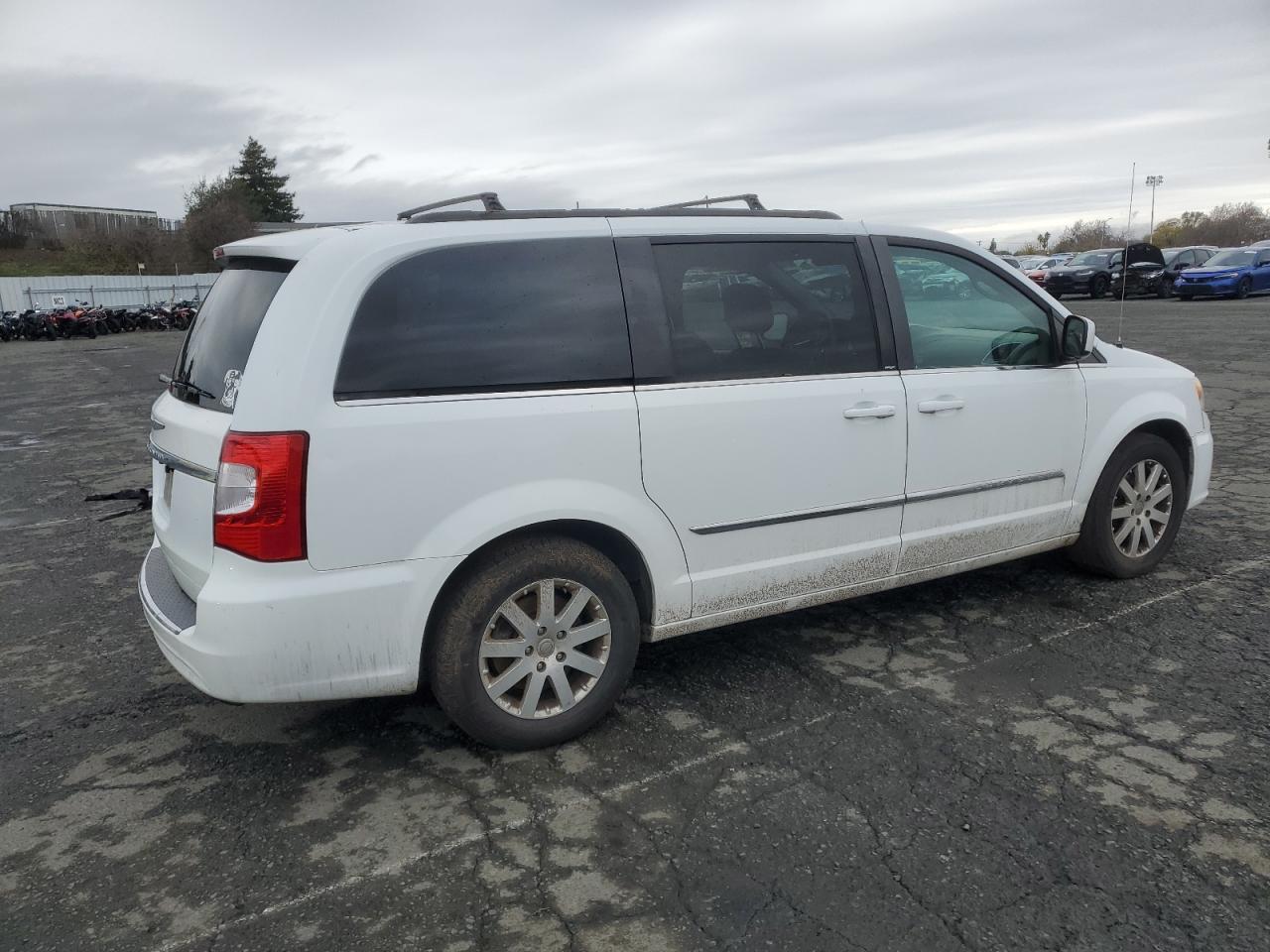 Lot #3025695344 2014 CHRYSLER TOWN & COU