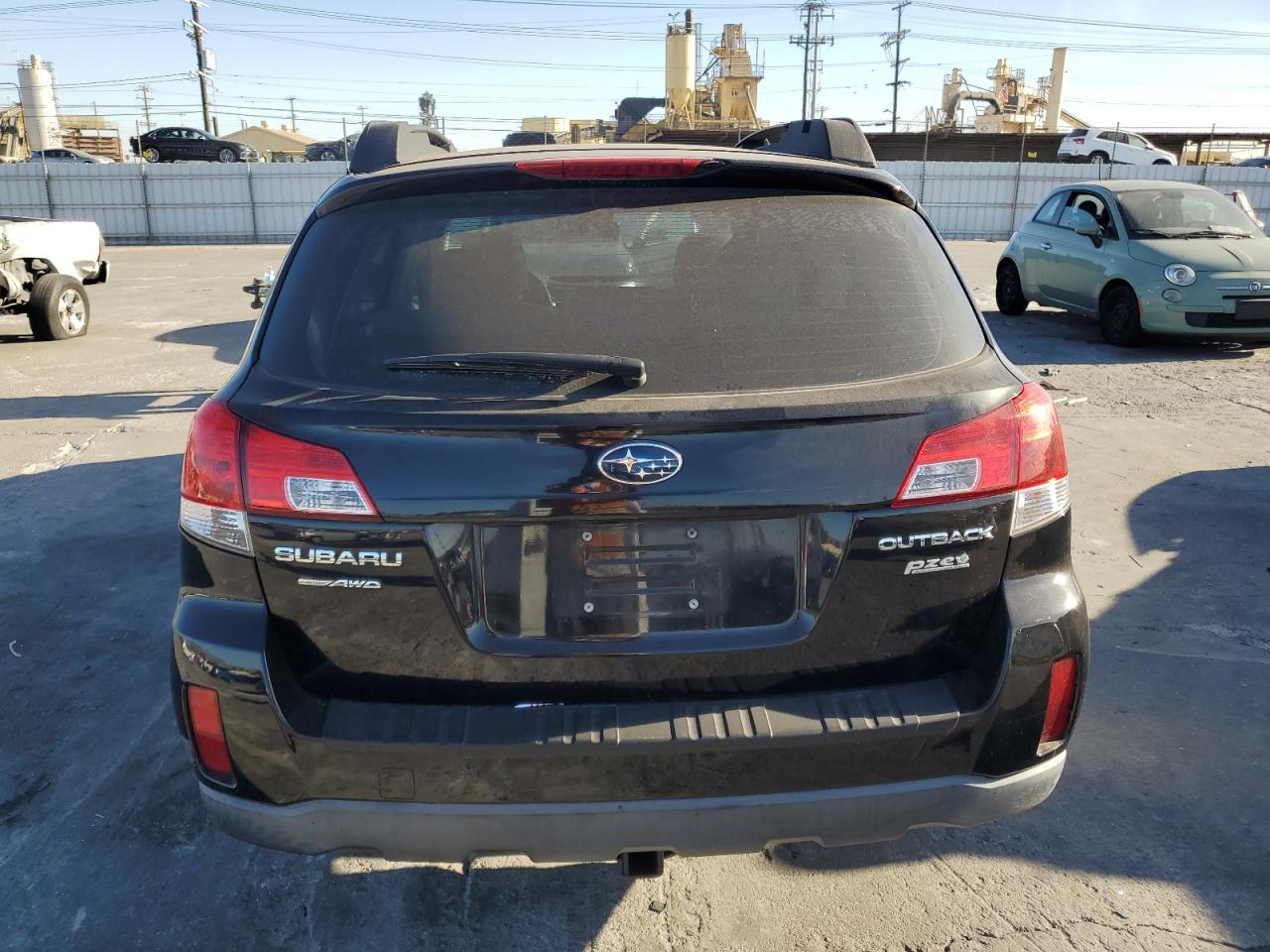 Lot #3024709688 2014 SUBARU OUTBACK 2.