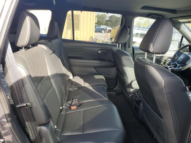 2019 HONDA PASSPORT E - 5FNYF7H5XKB001901