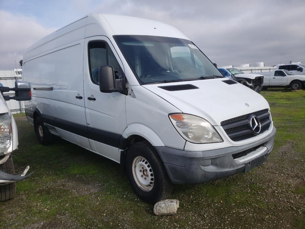 Lot #3048655756 2012 MERCEDES-BENZ SPRINTER 2