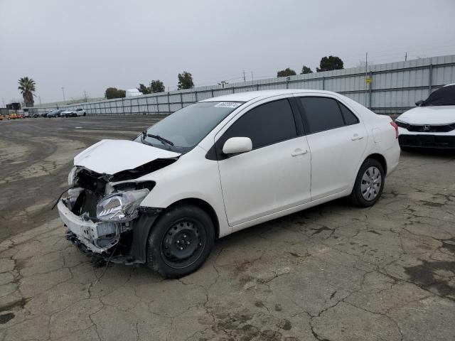 TOYOTA YARIS 2011 white  gas JTDBT4K34B4083250 photo #1