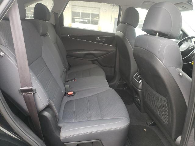 2017 KIA SORENTO LX - 5XYPG4A31HG266675