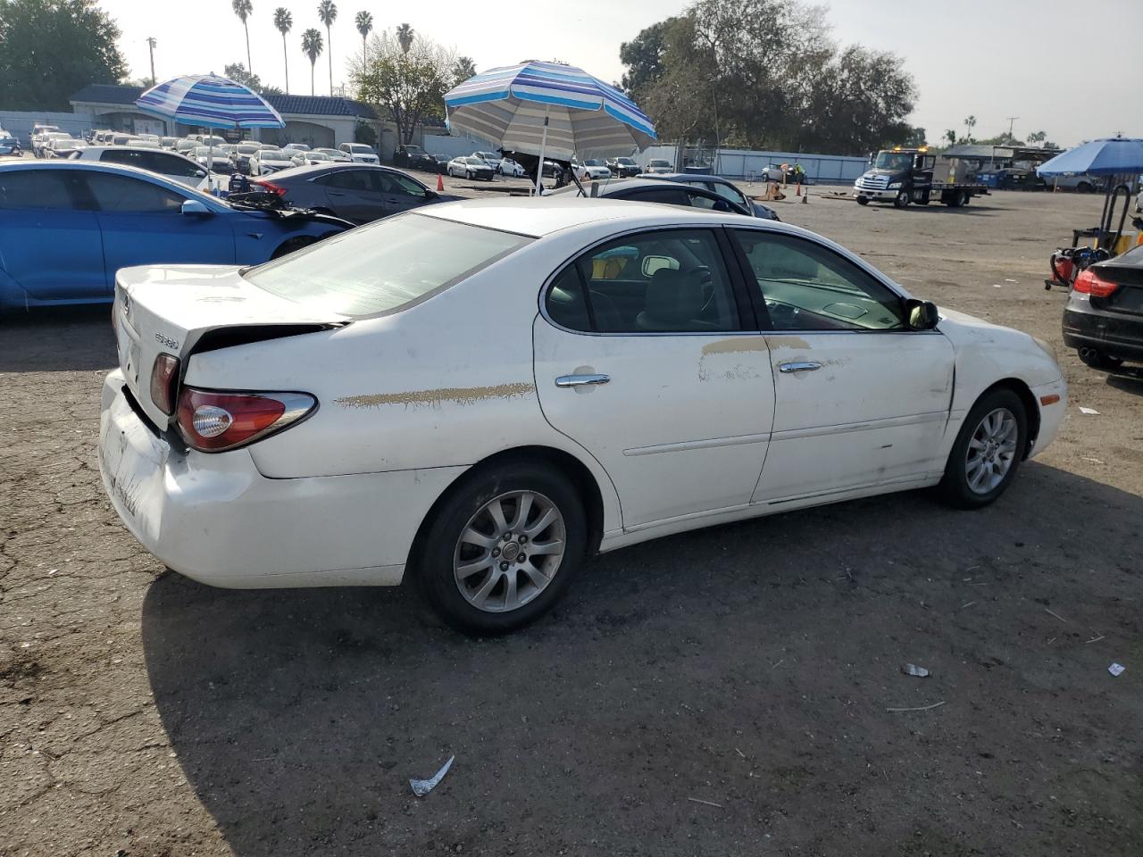 Lot #3048500900 2004 LEXUS ES 330