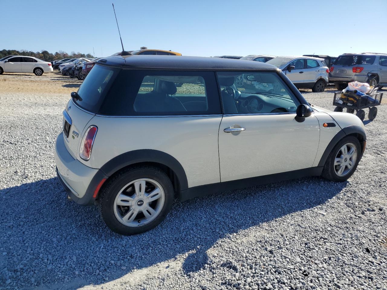 Lot #3024271835 2006 MINI COOPER