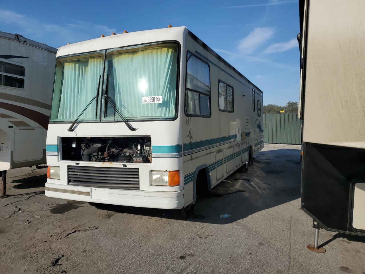 Lot #3029686123 1995 COACH MOTOR HOME