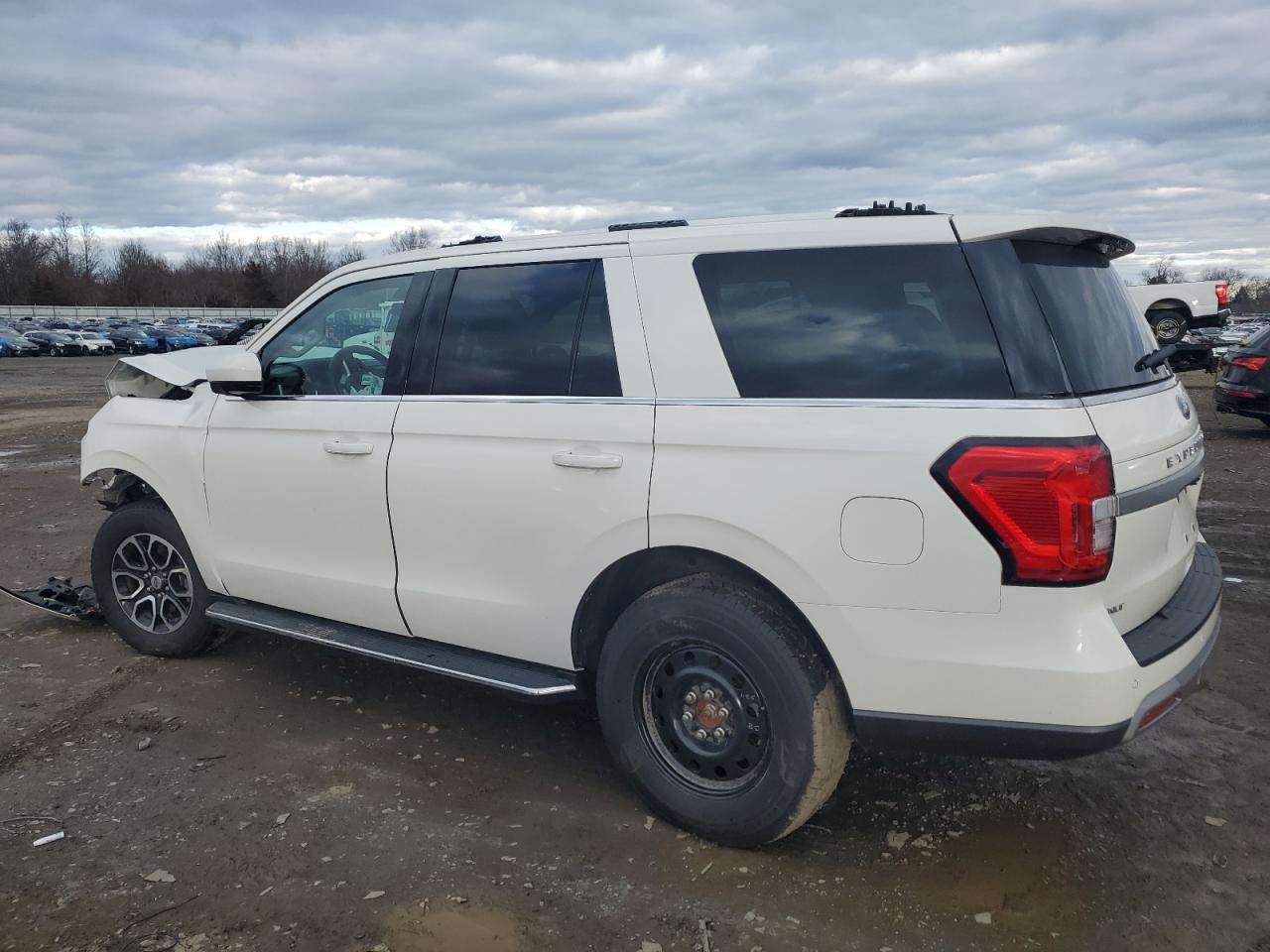 FORD EXPEDITION XLT