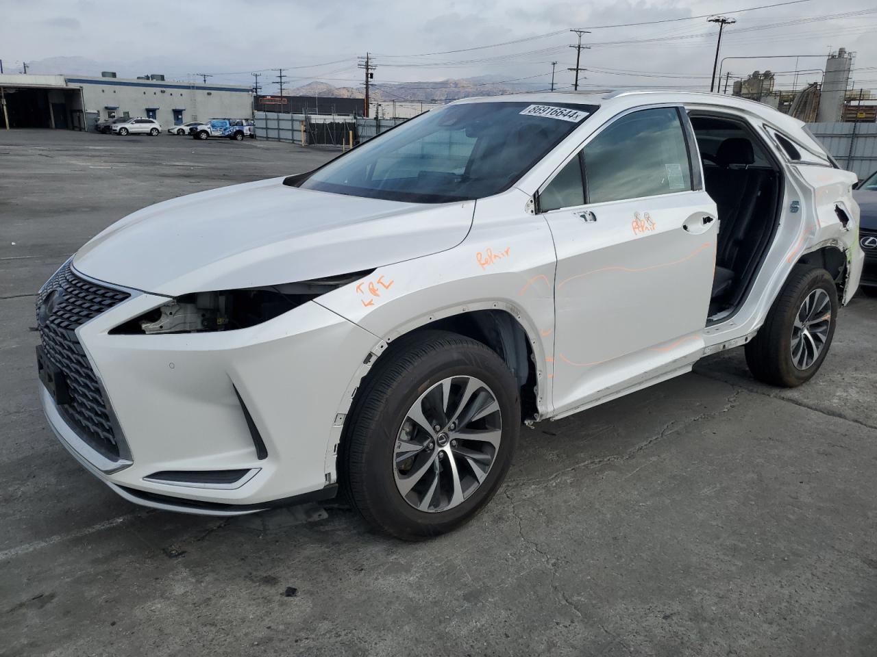  Salvage Lexus RX