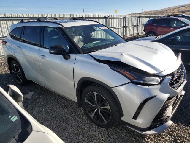 2022 TOYOTA HIGHLANDER - 5TDJZRBH5NS194952