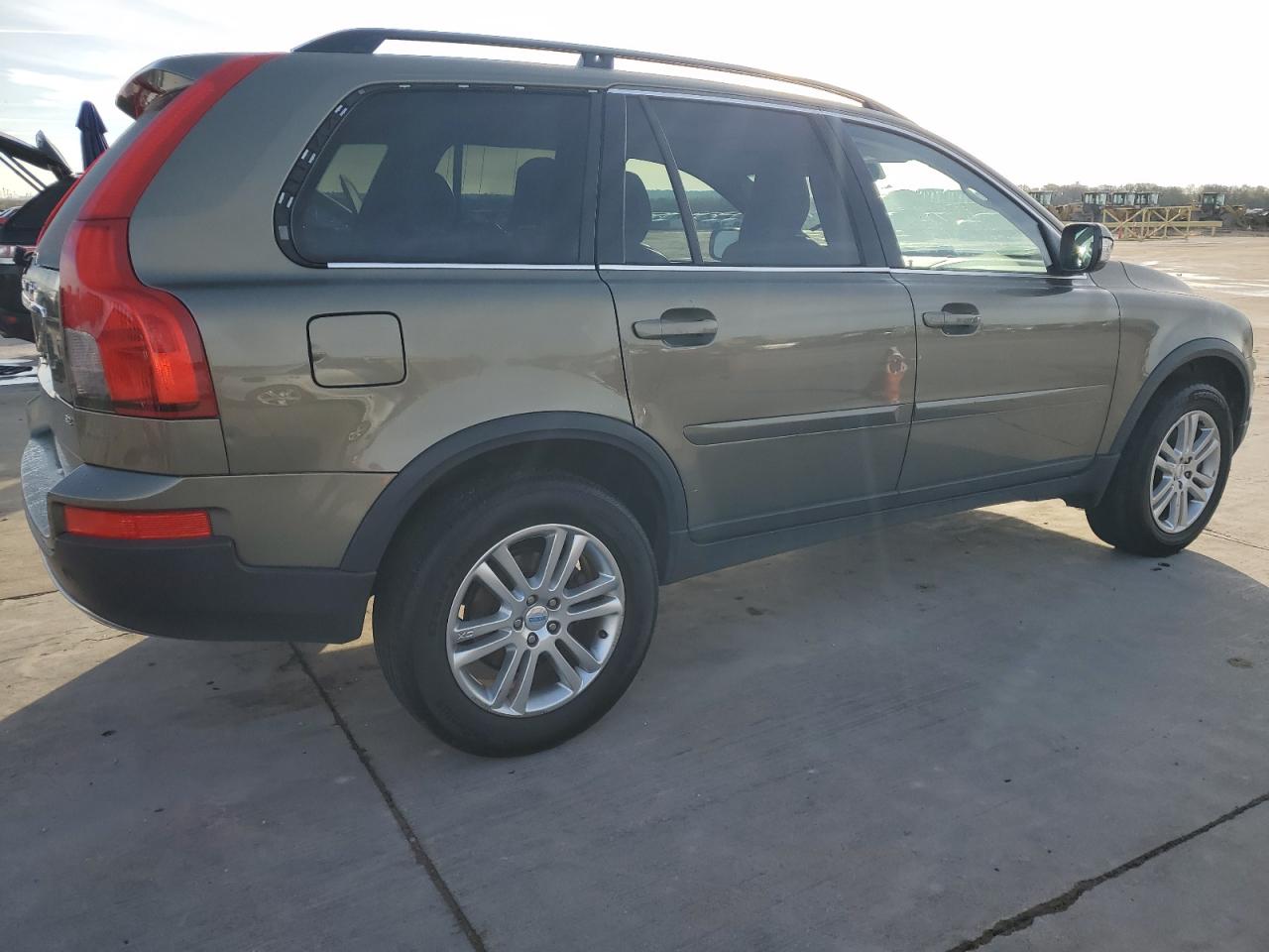 Lot #3024142821 2010 VOLVO XC90 3.2