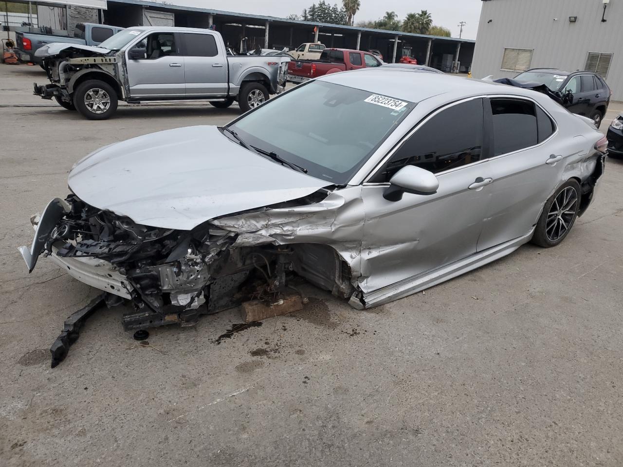  Salvage Toyota Camry